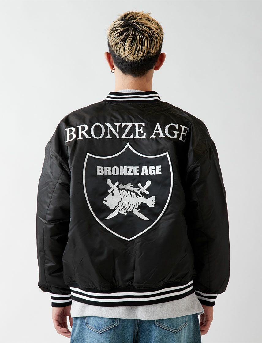 BRONZE AGE】パイレーツロゴ 中綿 スタジャン | ユナイテッドジャパン